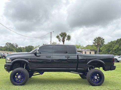 Used 2017 RAM 2500 Laramie w/ Sport Appearance Group AWD/4WD image 8