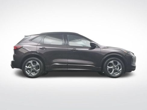 Used 2023 Ford Escape ST-Line w/ Tech Pack #1 FWD image 39