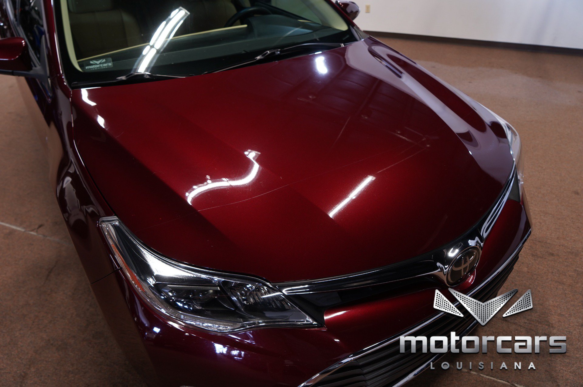 Used 2016 Toyota Avalon Limited w/ Toyota Safety Sense Package FWD image 13