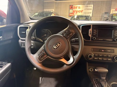 Used 2019 Kia Sportage LX AWD/4WD image 15