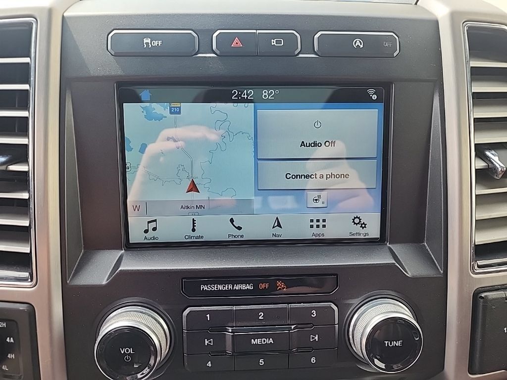 Used 2018 Ford F150 Platinum w/ Technology Package AWD/4WD image 19