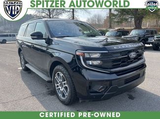 Used 2025 Ford Expedition Active video 1