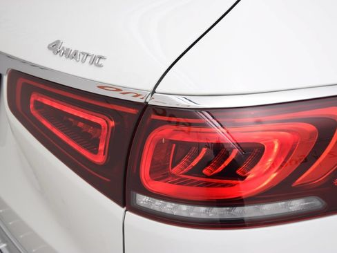 Certified 2023 Mercedes-Benz GLS 450 4MATIC image 14