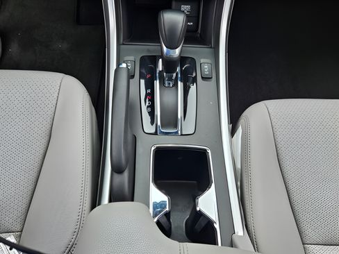 Used 2014 Honda Accord EX-L image 16