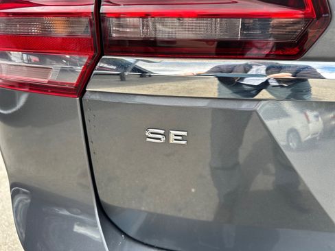 Used 2018 Volkswagen Atlas SE AWD/4WD image 9