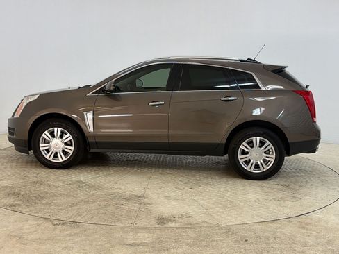 Used 2015 Cadillac SRX Luxury w/ Driver Awareness Package FWD image 2