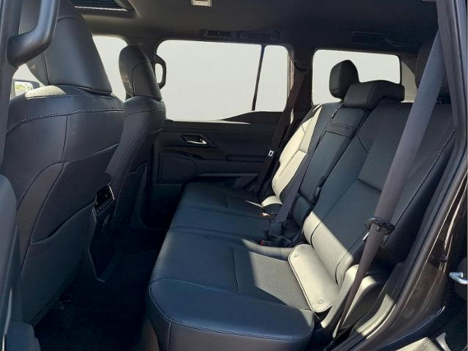 Certified 2024 Lexus GX 550 w/ Accessory Package (Z1) AWD/4WD image 11