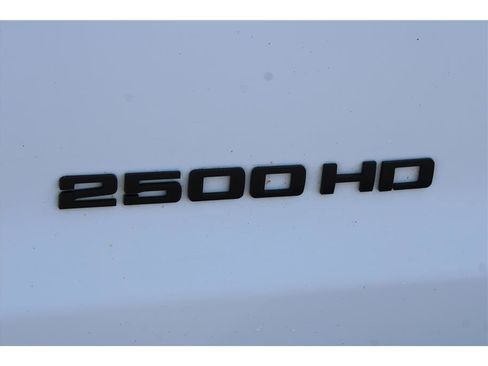 Used 2019 GMC Sierra 2500 4x4 Crew Cab w/ Sierra Convenience Package image 30
