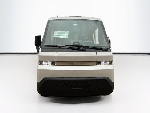 New 2025 Chevrolet Brightdrop 400 FWD image 4