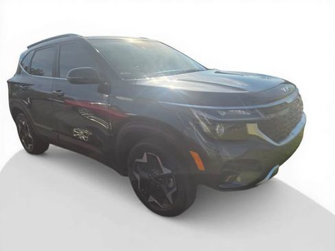 Used 2024 Kia Seltos EX image 1
