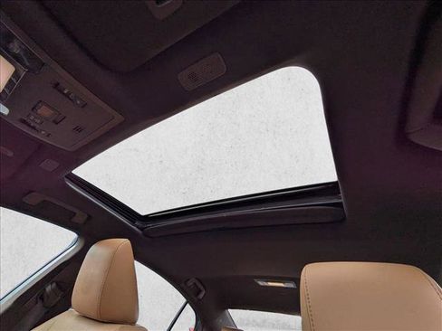 Used 2021 Lexus ES 350 w/ Premium Package image 14