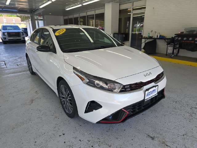 Used 2024 Kia Forte GT-Line w/ GT-Line Premium Package FWD image 7