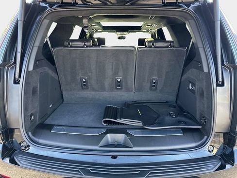 Certified 2025 Cadillac Escalade V w/ LPO, ONYX Package AWD/4WD image 5
