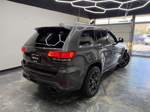 Used 2016 Jeep Grand Cherokee SRT AWD/4WD image 3