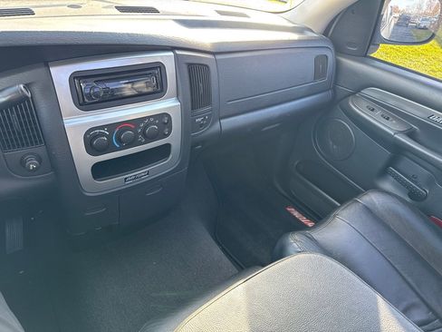 Used 2005 Dodge Ram 1500 Truck SLT w/ Daytona Edition Group image 14