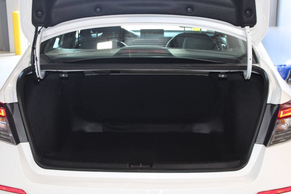 Certified 2025 Honda Civic FWD Hybrid Sedan image 26