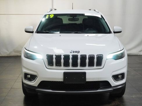 Used 2019 Jeep Cherokee Limited image 8