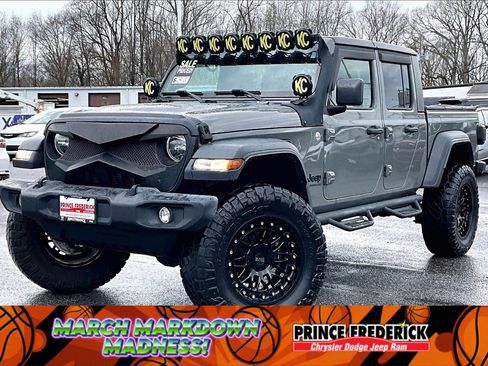 Used 2020 Jeep Gladiator Sport w/ Quick Order Package 24S image 3