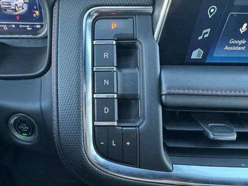 Used 2023 Chevrolet Suburban RST w/ Luxury Package AWD/4WD image 20