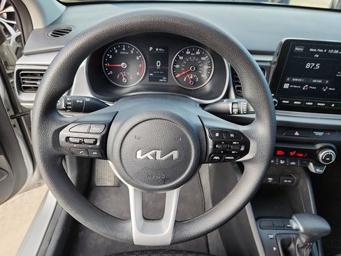 Used 2023 Kia Rio S w/ Technology Package image 16