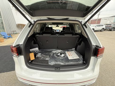 New 2026 Volkswagen Atlas SEL Premium R-Line AWD/4WD image 23