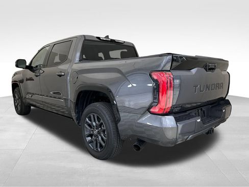 Used 2025 Toyota Tundra Platinum AWD/4WD image 3