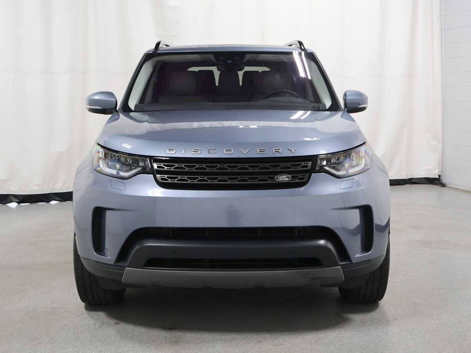 Used 2020 Land Rover Discovery SE AWD/4WD image 14