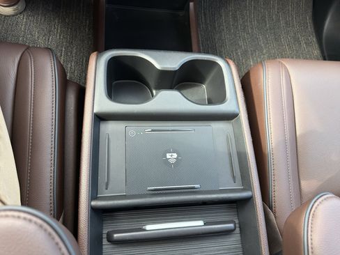 Used 2025 Honda Odyssey Touring image 19