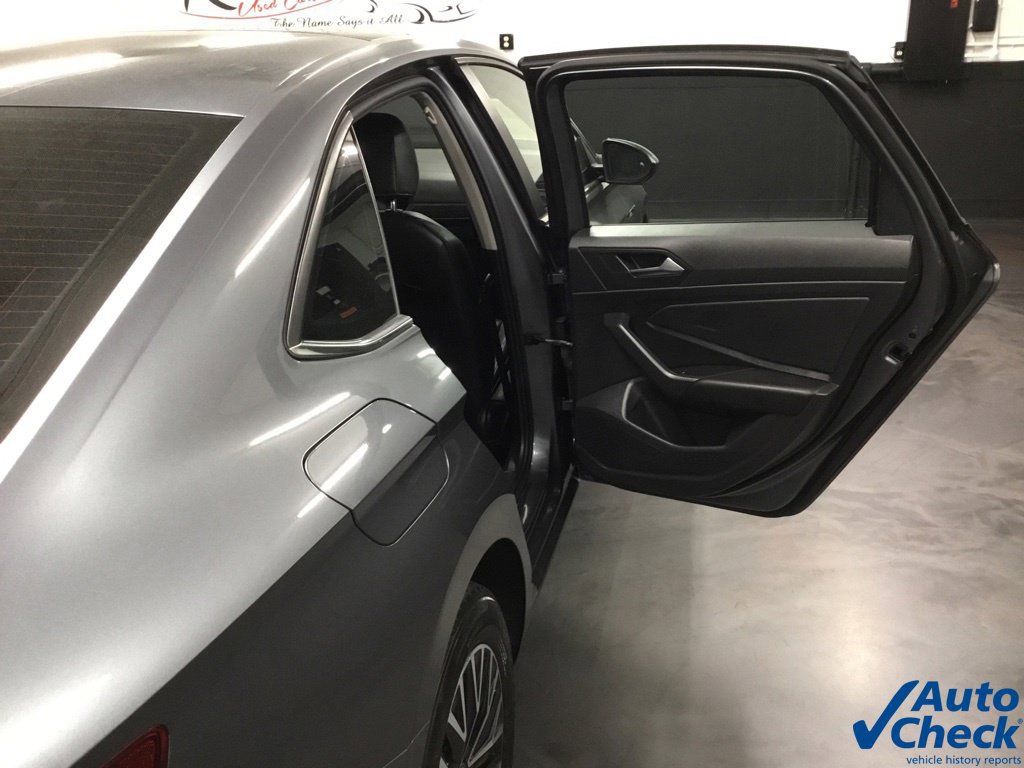 Used 2019 Volkswagen Jetta SEL FWD image 33