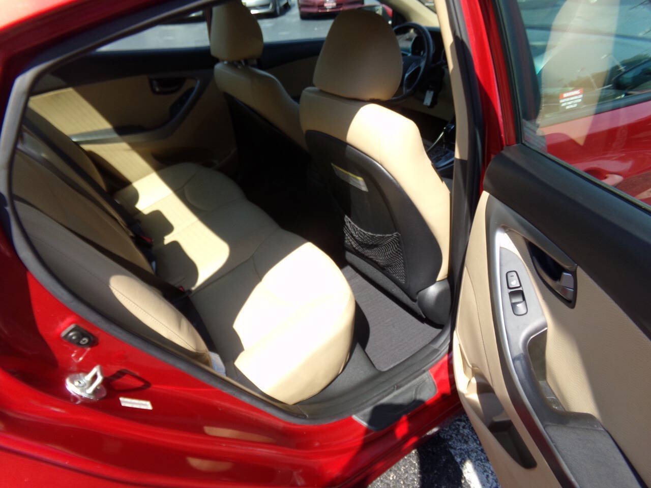 Used 2013 Hyundai Elantra Limited FWD image 21