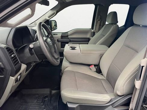 Used 2016 Ford F150 XL w/ Equipment Group 101A Mid image 9