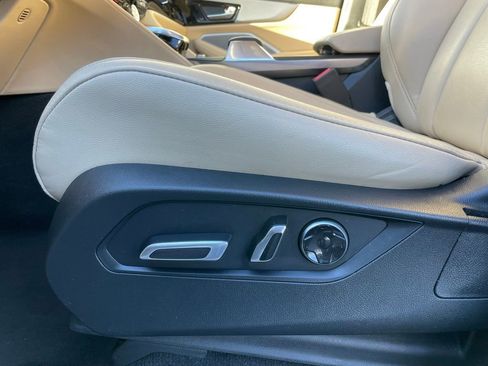 Used 2023 Acura MDX SH-AWD image 25