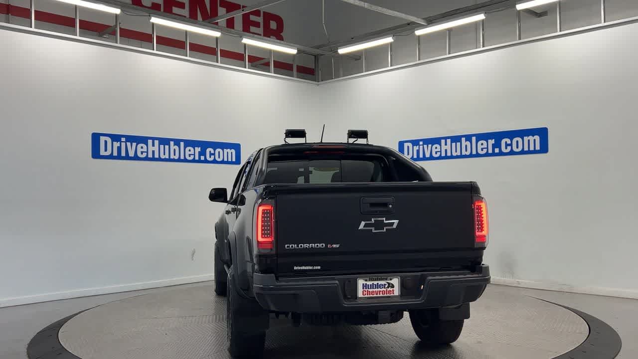 Used 2019 Chevrolet Colorado ZR2 w/ ZR2 Midnight Special Edition AWD/4WD image 9