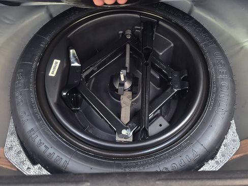 Used 2003 Buick Le Sabre Custom w/ Comfort & Style Package image 21