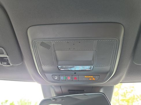 New 2026 Chevrolet Equinox EV LT FWD image 22