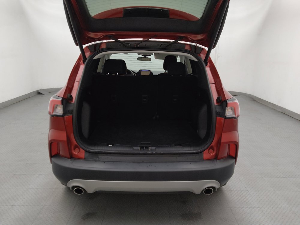 Used 2021 Ford Escape SE w/ Convenience Package FWD image 29
