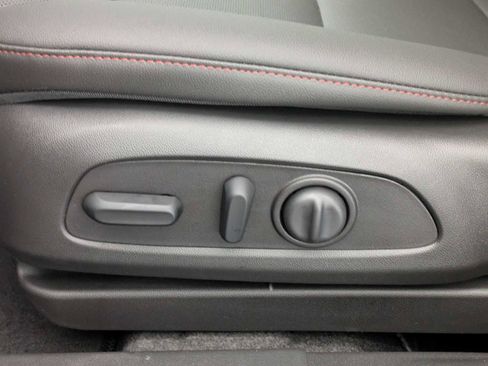 New 2026 Chevrolet Trax RS FWD image 18