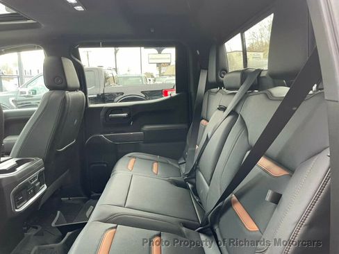 Used 2019 GMC Sierra 1500 AT4 image 18