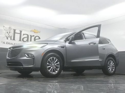 Used 2023 Buick Enclave Essence w/ LPO, Floor Liner Package FWD image 39