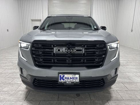 New 2026 GMC Acadia Elevation image 32