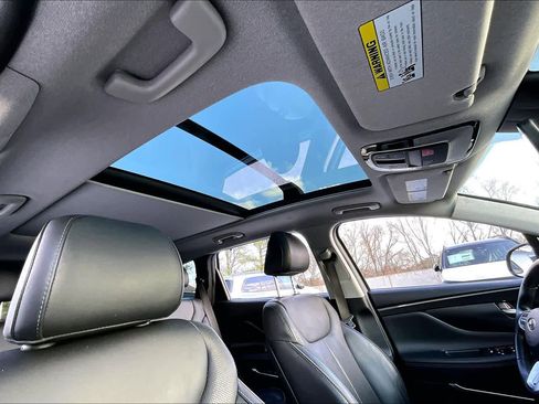 Used 2022 Hyundai Santa Fe Limited image 13