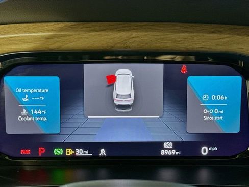 Used 2025 Volkswagen Atlas SE image 10