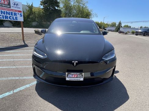 Used 2023 Tesla Model X AWD/4WD image 8