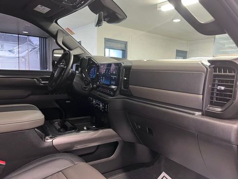 Used 2024 Chevrolet Silverado 2500 ZR2 w/ ZR2 Bison Edition image 44