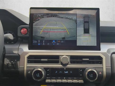 Certified 2025 Toyota Tacoma TRD Sport image 17