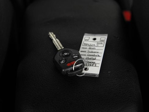 Used 2015 Subaru Crosstrek 2.0i Limited w/ Popular Package #2 image 37