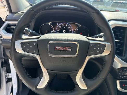 Used 2023 GMC Acadia SLT w/ Elevation Edition FWD image 24