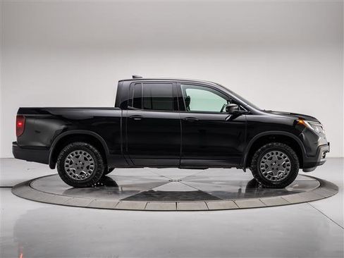 Used 2019 Honda Ridgeline Black Edition image 6