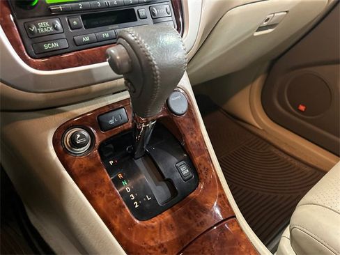 Used 2006 Toyota Highlander V6 image 16