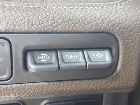 Used 2021 GMC Yukon Denali w/ Denali Ultimate Package AWD/4WD image 28